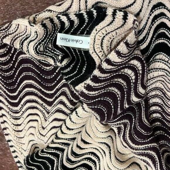 Calvin Klein Wave Knit Infinity Scarf Black Cream Textured Loop Cozy Winter - Picture 8 of 9